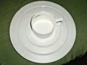 16 pc BLOCK DINNERWARE SET ARCTIC WIND PATTERN WHITE W/ TEXTURED EDGE 17072 NEW