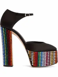 在飛比找Farfetch優惠-Bebe Strass studded platform p