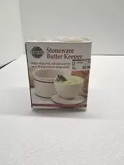 New Norpro Glazed Stonewear Butter Keeper