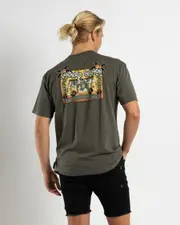 [The Mad Hueys] The Mad Hueys Men's Smoked Salmon Oversized T-Shirt in Charcoal Grey Size XL XL Charcoal Grey
