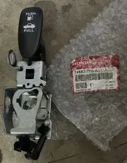 2014-2015 Honda Civic Fuel Door + Trunk Open Switch - Sdn - 74882-Tr6-A01za
