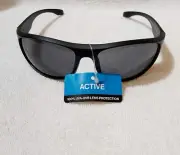 Mens Wrap Solar Accents Active 100% UVA-UVB
