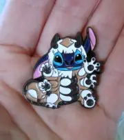 Stitch & Appa Pin~Hard Enamel