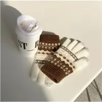 在飛比找ETMall東森購物網優惠-可觸屏提花分指針織韓國女手套