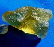 Libyan Desert Glass Meteorite Tektite impact specimen( 805 crt)Super Gem AAAA+