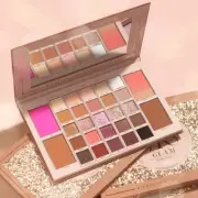 Mrs Glam - Showstopper II Palette - Multi Use Palette - Face & Eyes