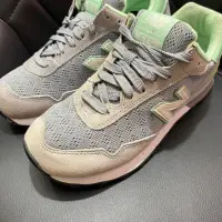 在飛比找蝦皮購物優惠-正版 出清 NG 瑕疵鞋 24cm NEW BALANCE 