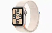 Apple Watch SE 2nd Gen GPS 40mm Starlight Aluminium Case Starlight Sport Loop