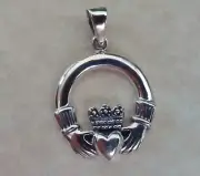 Vintage 925 Sterling silver Irish Claddagh Pendant