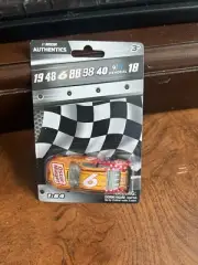 2019 Cracker Barrell Ryan Newman Oscar Mayer Patriotic 1/64 NASCAR Authentics