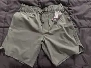 TravisMathew x Reggie Bush Wanderlust E-Waist Short Green size Small