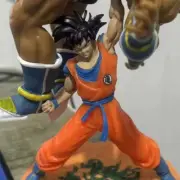 23cm dragon ball Figures Son Goku Figures Goku Lifts Up Nappa Figurin Pvc Statue