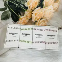 在飛比找松果購物優惠-☆潼漾小舖☆ BURBERRY HER 四入小香水禮盒 HE