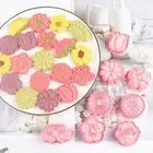 8PCS 3D Flower Cookies Cutters Cherry Blossoms Biscuit Embosser Kitchen