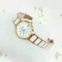 在飛比找Yahoo!奇摩拍賣優惠-＊迪奧小店＊日本Tivolina立體菱面白陶瓷玫金邊手錶30