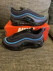 Nike Air Max 97 SE GS CT9637-400 Black Blue Rare Sz 4y Sz 5.5 Womens