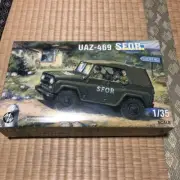 1/35 Uaz-469 Soviet Military Plastic Model Sfor