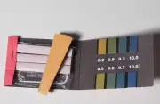 1600pH test strip litmus paper acid alkaline liquid indicator test pH 8.2-10