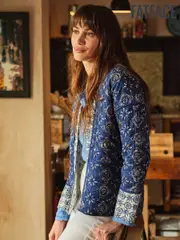 FatFace Kaia Indigo Blue 100% Cotton Tile Geo Quilted Jacket (E87898) | $159