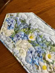 Handcrafted-Quilted Table Runner 2025 NEW - Blooming Beauties, Blue and White Fl