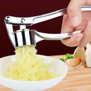 New Stainless Steel Garlic Squeezer Press Crusher Kitchen Tool Squeezer