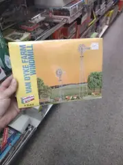 N Scale Walther's CornerStone Van Dyke Farm Windmill 933-3801