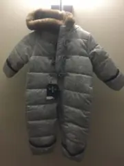 oshkosh b'gosh Hooded Baby Snowsuit New 6-9M