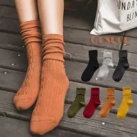 在飛比找樂天市場購物網優惠-OT SHOP [現貨] 長襪 襪子 中筒襪 純色 基本款 