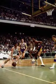 Larry Siegfried Boston Celtics Makes A Move 1965 Old Basketball Photo