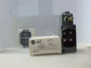 New Allen Bradley 802T-AE Oiltight Limit Switch Series E NIB