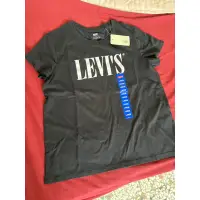 在飛比找蝦皮購物優惠-Levi’s 女大短T shirt #Levis #Tshi