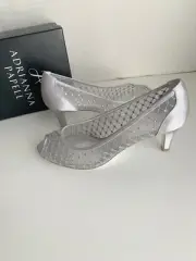Adrianna Papell Jamie Peep Toe Jeweled Silver Saba Mesh Caged Pumps 11 W