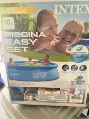 10 Foot Easy Set Pool with Pump and Filter INTEX 10’ x 30” New