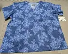 Butter-soft XL Scrub Top. Blue With Mistletoe Design NWT