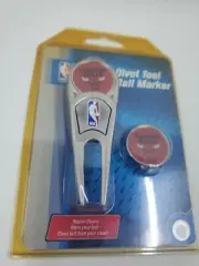New in Package Chicago Bulls Golf Ball Marker + Divot Tool