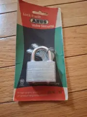 Abus 38 / 43 .. 1 3/4 " Steel Padlock 2 Keys Keyed Alike