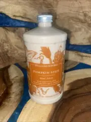 Williams Sonoma Pumpkin Spice Hand Lotion w/Essential Oils Vanilla Pecan 16oz