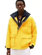 [Tommy Hilfiger] Water Repellent Relaxed Regatta Jacket in Yellow