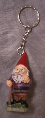 Novelty Key Ring Garden Gnome holding a sledge hammer NEW