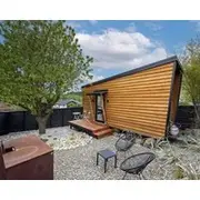 Tiny House With Mountain Views, Indoor And Outdoor Fire, Private Courtyard Garden