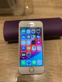 在飛比找Yahoo!奇摩拍賣優惠-Apple iPhone 5S 16G 金色