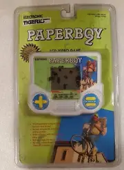 RARE VINTAGE Tiger Electronics Paperboy 2 LCD VIDEO GAME Sealed.