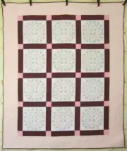 Embroidered Flower Bouquet Amish Quilt 88x105