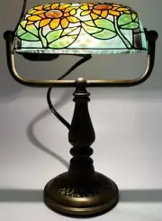 New Tiffany Style Sunflower Hand Painted Table/Desk/Shelf Lamp/Night Lamp