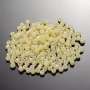 3MM Lemon Chiffon 8/0 Glass Seed Beads (US0003-142)