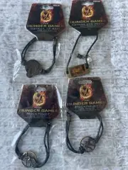 THE HUNGER GAMES D12; Katiness & Peeta; Mockingjay; SEAL CORD BRACELET NECA NEW