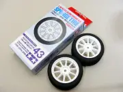Vintage 2004 Tamiya 1/10 Nitro Glow Engine TG10 26mm Foam Sponge Mounted Tires !