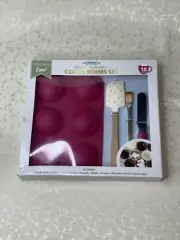 Handstand Kitchen Cocoa Bombs Baking Set NEW, Molds(3 Bombs), Spatula, Etc
