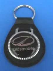 OLDSMOBILE AUTO LEATHER KEYCHAIN KEY CHAIN RING FOB #027 GOLD