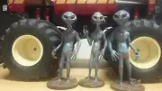 3 Extraterrestrial Ufo Aliens Figures 6" x 1/2 Tall Custom made Unfinished